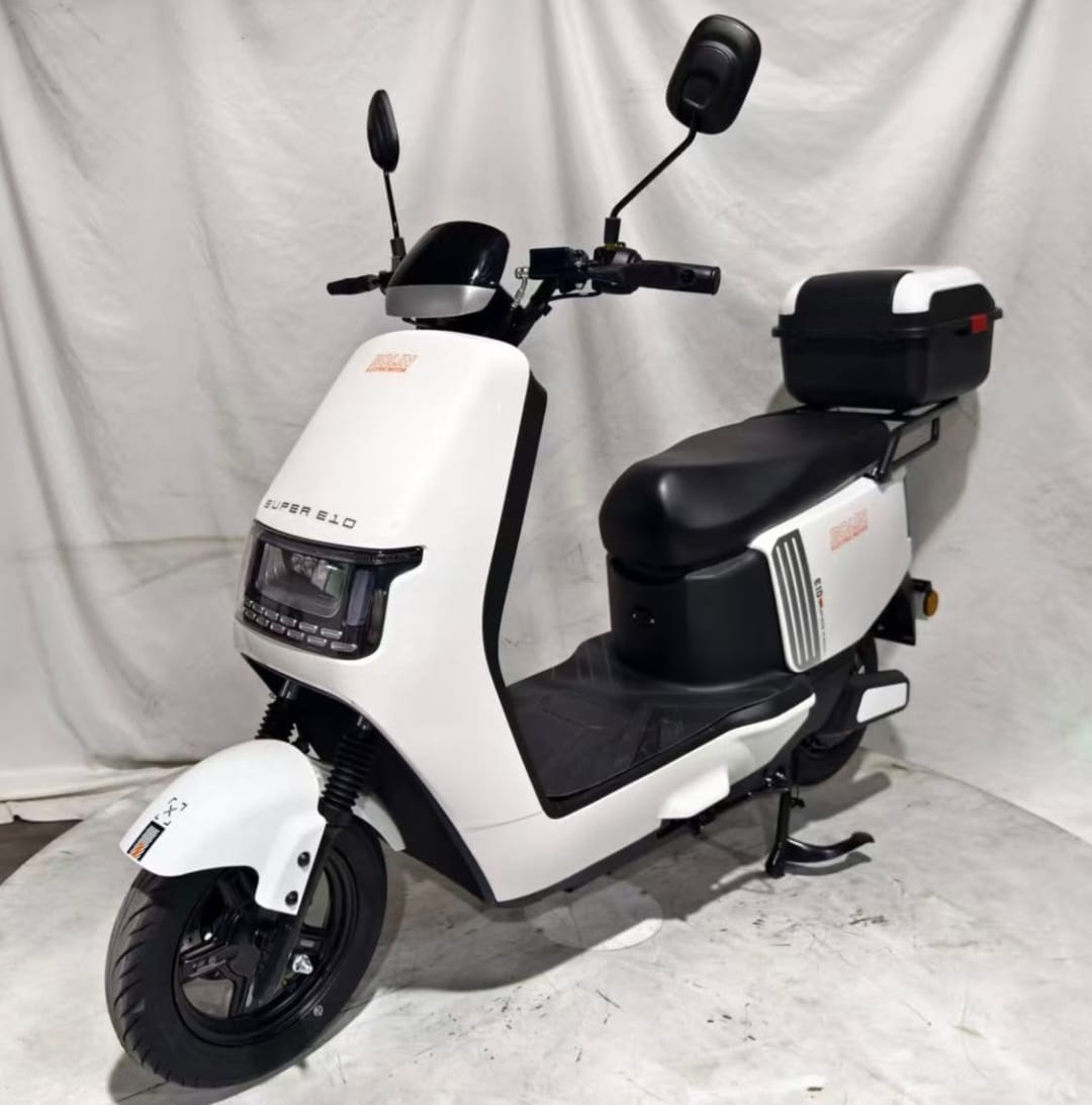 Modelo E10